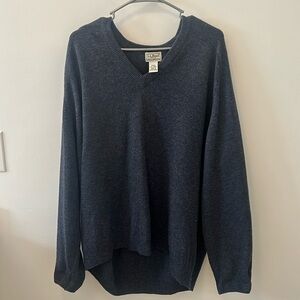 L.L. Bean 100% lambswool sweater